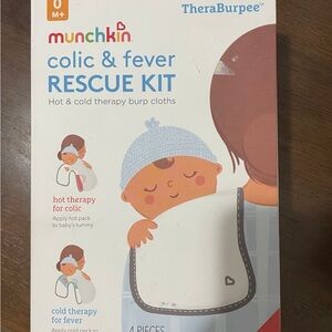 Munchkin theraburpee colic & fever rescue kit ice pack hot pack